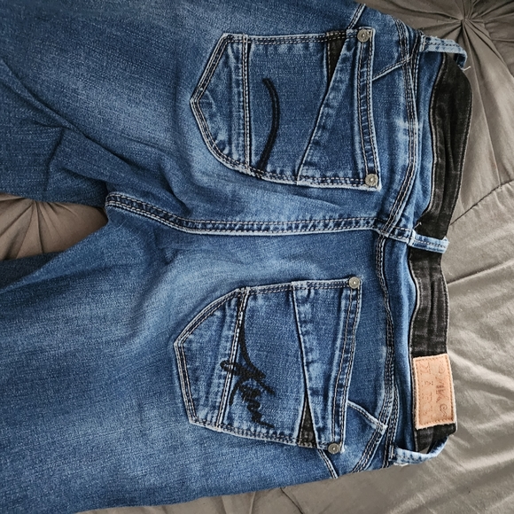 Jeans - Picture 15 of 16